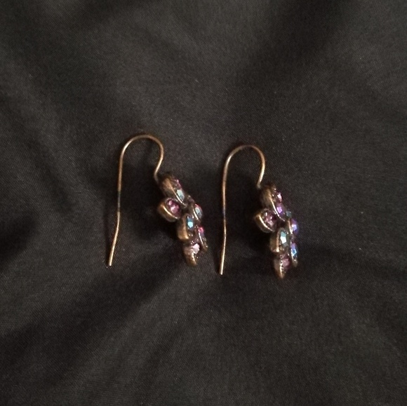 Earrings - Picture 2 of 3
